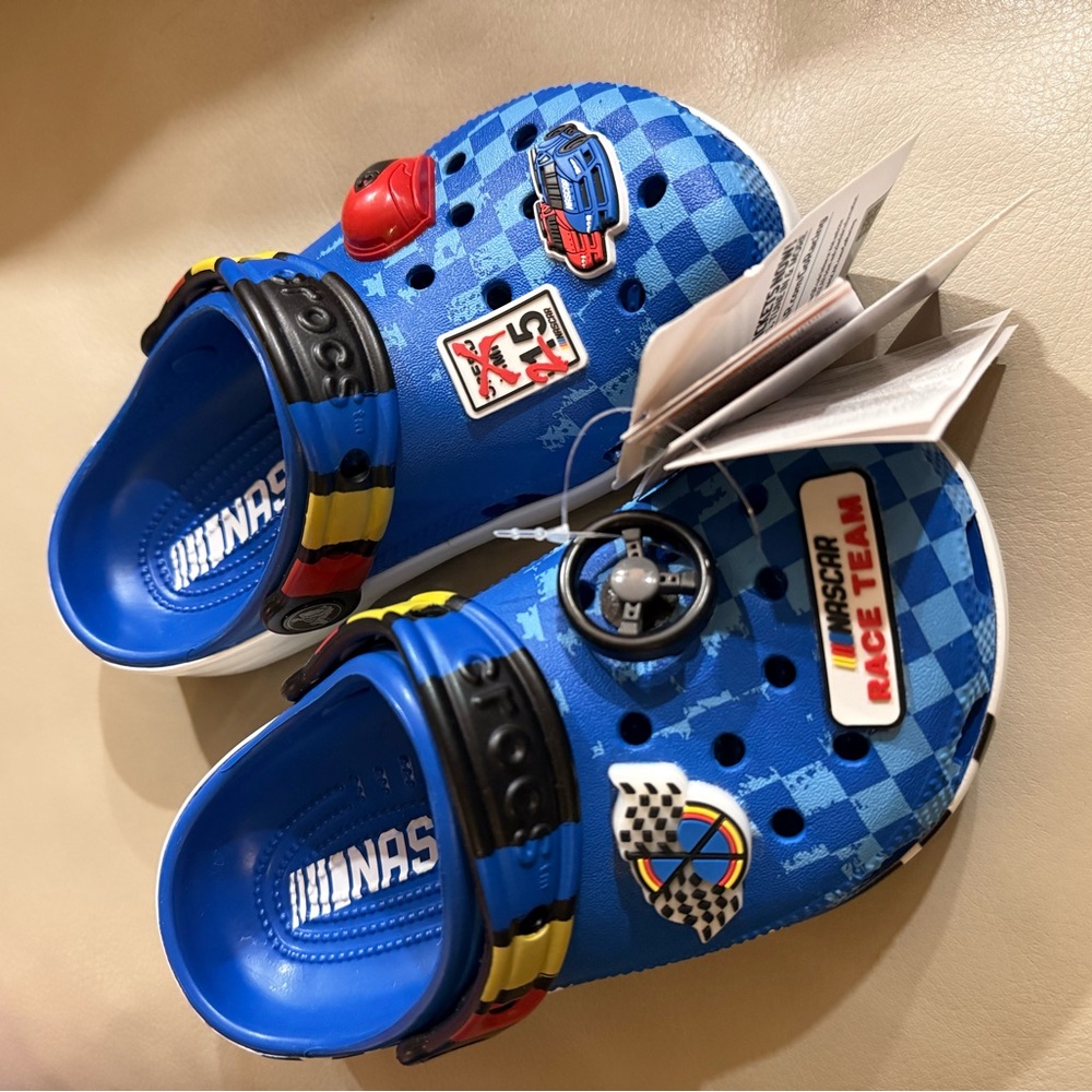 Nascar Crocs Youth Size J2 with Light up
NASCAR Racing Theme Jibbitz